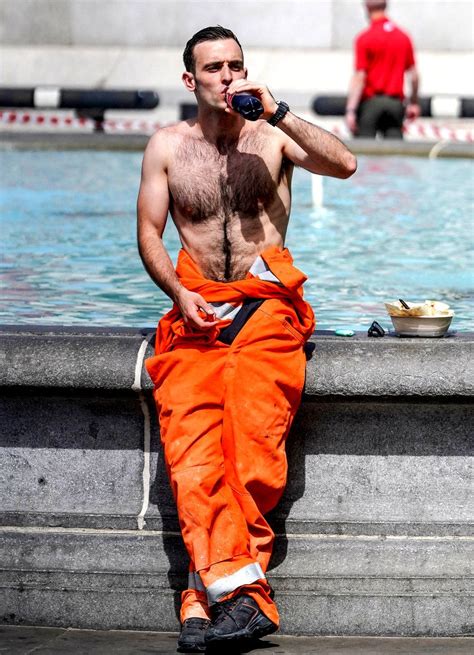 How Are Londoners Coping With The Extremely Hot Weather Bbc News