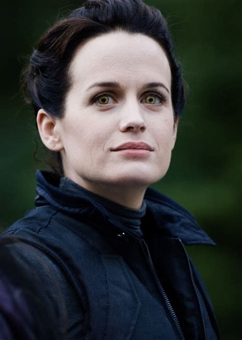 He explains how the cullen family has learned to live on animal blood and consider themselves vegetarian vampires. thinking quickly, carlisle agrees, saying that some of the family were leaving, and laurent and the others can take. Esme Cullen | Twilightxo Wiki | FANDOM powered by Wikia
