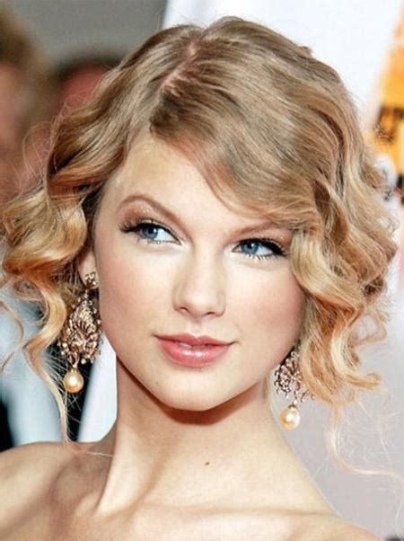 15 Best Collection Of Hairstyles For Short Hair Wedding Guest