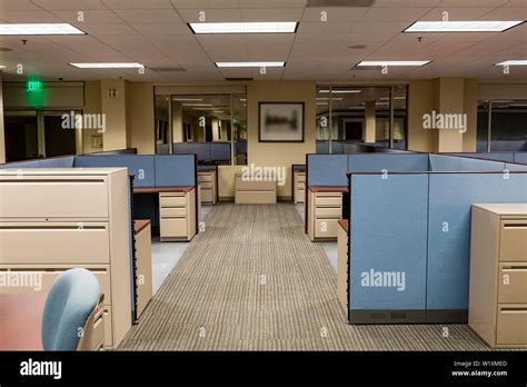Empty Office Cubicles Desk Work Hi Res Stock Photography And Images Alamy