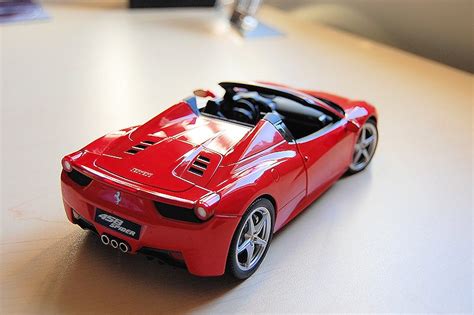 Review Hot Wheels Elite Ferrari 458 Italia Spider •
