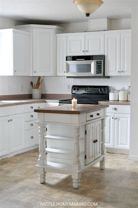 And if you have installed white beadboard kitchen cabinets we'd love to feature your project. How to Install a Beadboard Kitchen Backsplash | Beadboard ...