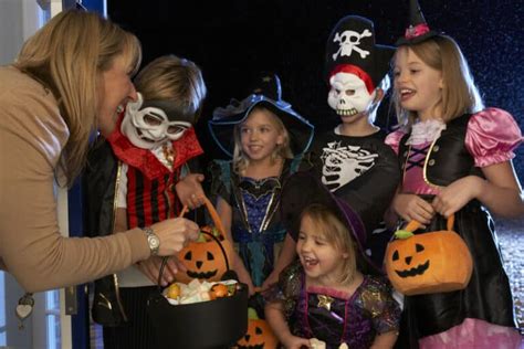 Halloween Tips And Tricks For A Safe Halloween
