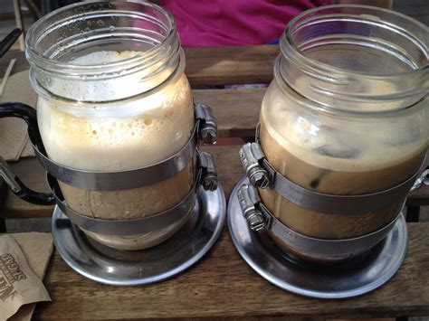 South Florida: The Alchemist in Wilton Manors - Gina Pacelli : Gina Pacelli