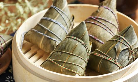 Especially the eel in the rice field, is most tender and. Dragon Boat Festival rice dumplings and Realgar wine ...