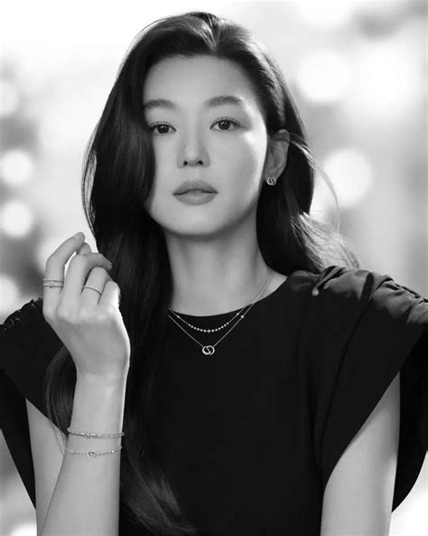 Jun Ji Hyun 전지현 On Twitter [news] Jun Ji Hyun Has Purchased The Most Expensive Apartment In