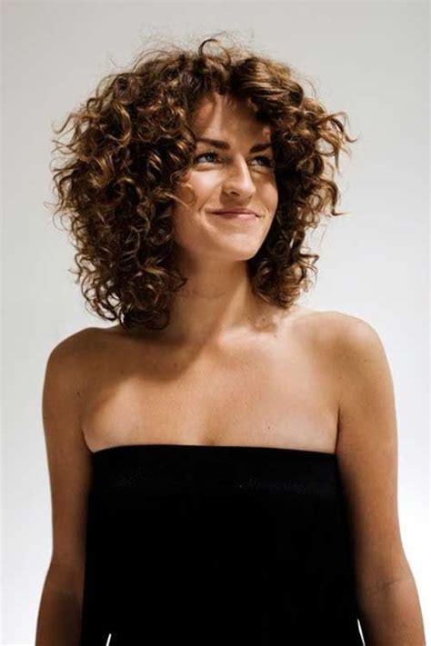 Haircut For Wavy Frizzy Hair 60 Most Beneficial Haircuts For Thick