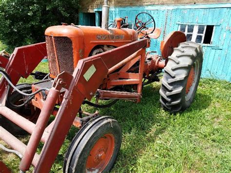 Allis Chalmers Wd45 With 5 Foot Wide Vaughn Loader And Winter Heat Cab