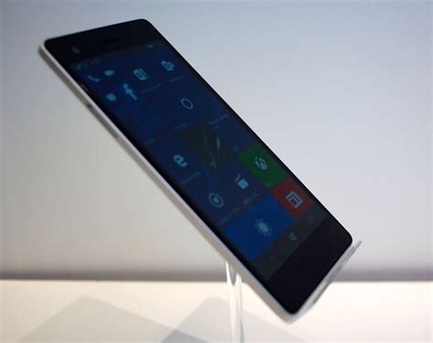 Vaio Presenta Su Segundo Smartphone Ahora Con Windows 10
