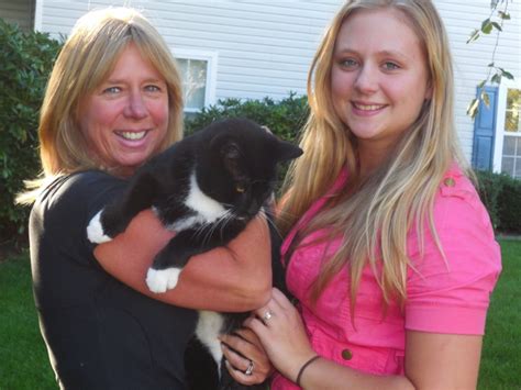 Mother Daughter Team Up To Run Pet Sitting Business Patchogue Ny Patch
