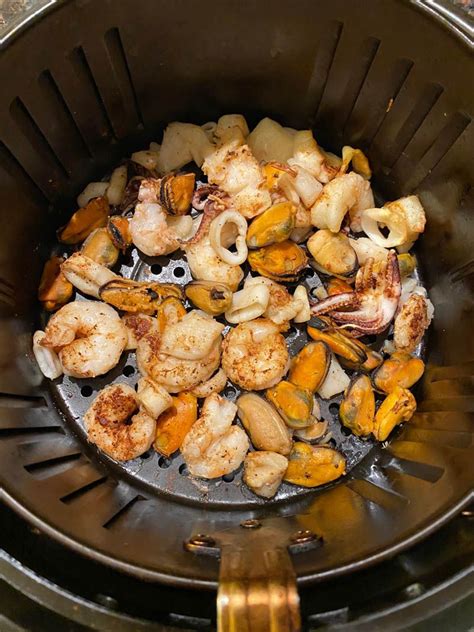 This Air Fryer Seafood Medley Is Amazing Just Put A Bag Of Frozen