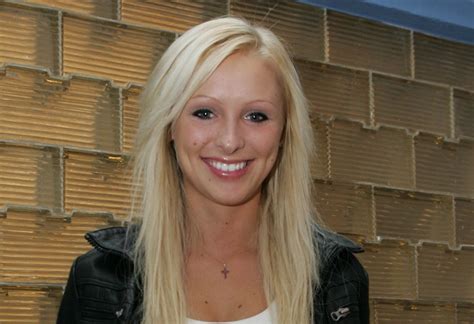 Annimari katriina korte (born 8 april 1988 in kirkkonummi, finland) is a finnish 100 meter hurdler and a sports journalist. Jessus, mikä peppu - aitajuoksijakaunotar Annimari Korte ...