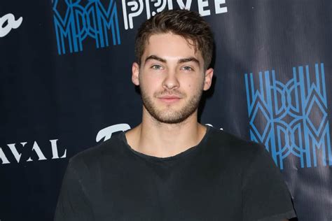 Cody Christian Bio Height Net Worth Sexuality Spouse Movies And Tv Shows Ke