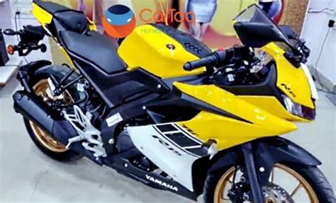 Explore yamaha r15 v3.0 price in india, specs, features, mileage, yamaha r15 v3.0 images, yamaha news, r15 v3.0 review and all other yamaha bikes. Yamaha R15 V3 Special Edition spotted with a yellow paint job