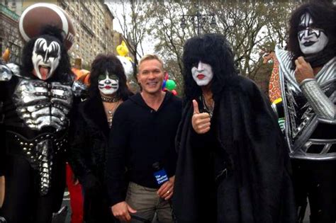 Kiss Macy’s 2014 Thanksgiving Day Parade Paul Stanley Photo 37834952 Fanpop