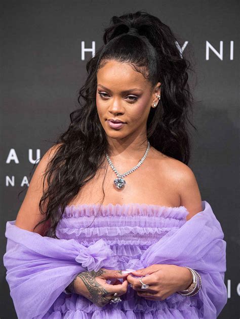 Rihanna Sparkles For Fenty Beauty Launch In London Photos