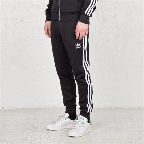 Adidas Superstar Cuffed Track Pant S89369 Sns