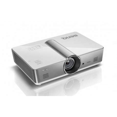 If you crave the finest audiovisual gaming quality, you want the 4k hdr tk700sti high brightness projector. Harga BenQ SW921 Projector 5000-Lumens WXGA DLP