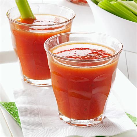 tomato juice spicy recipe recipes homemade cocktail drinks food pepper loss mary tomatoes vegetable bloody tasteofhome nutribullet v8 juicing study