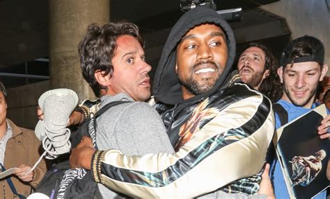 Kanye West Breaks Up Paparazzi Fight At Lax Airport Video — Just Jared Airport Video Kanye