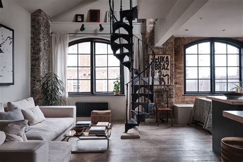 A Loft Like Flat In A Converted London Warehouse Lists For M Laptrinhx