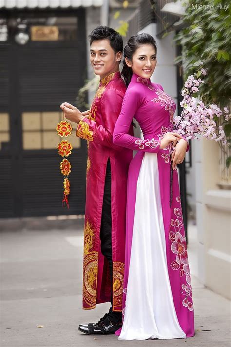 In viet nam, the ao dai is the traditional dress for women. 500px / Photo "Ao Dai For Spring 2013 At Viet Nam (1)" by ...