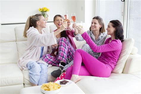 7 Tips For An Adult’s Sleepover Mecca Blog