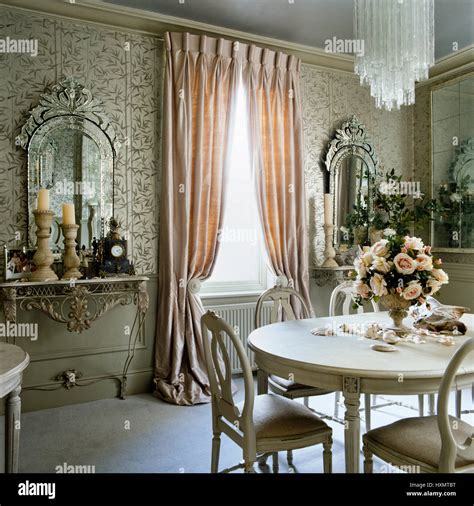 Regency Style Dining Room Stock Photo Alamy