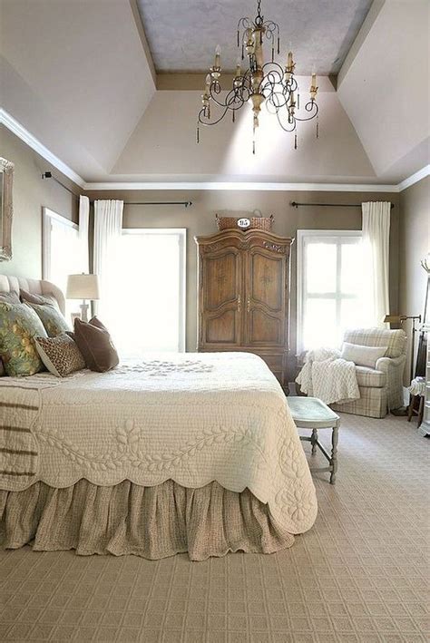 30 Cool French Country Master Bedroom Design Ideas With Farmhouse Style