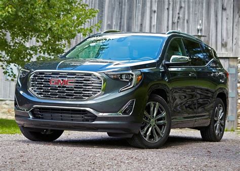 New Gmc Terrain Denali 2023 20t Awd Photos Prices And Specs In Uae