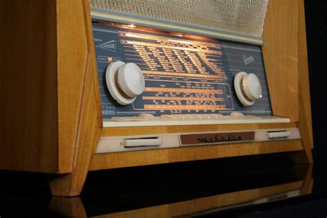 graetz melodia m618 luxuryradios restauro radio e hi fi d epoca