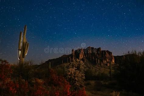 Night Sky Over Superstition Mountains Night Picture Of The Sky Full Of