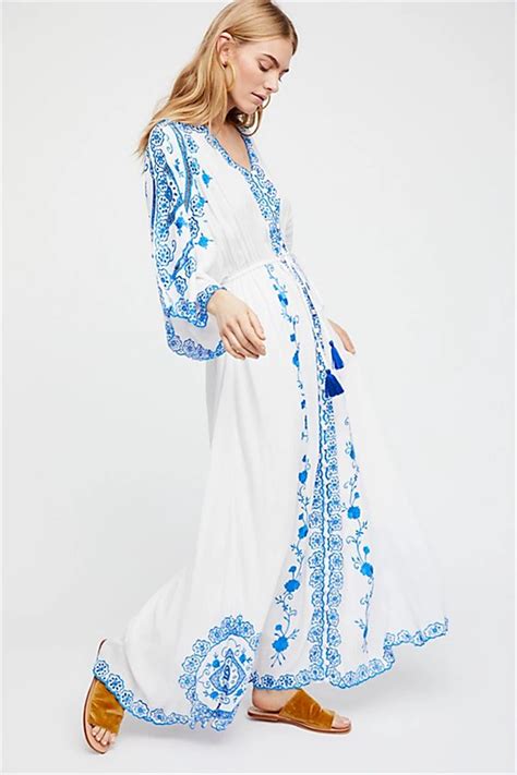 Buy 2018 New Bohemian Loose Blue Embroidery Full Batwing Sleeve V Neck Floral