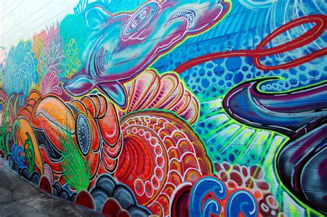 Street Art In Australia Graffiti Wall In Airlie Beach Flour Mill Dundee