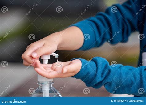 Child Using Hand Sanitizer Stock Image Image Of Virus 181882207