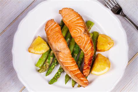 Broiled Salmon And Asparagus Stock Image Image Of