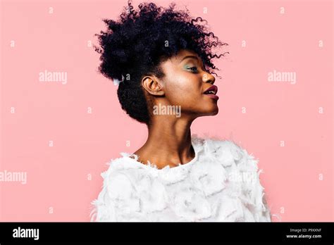 Fluffy Hairstyle Hi Res Stock Photography And Images Alamy