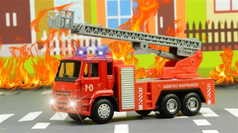 СБОРНИК Истории Машинок Пожарная машинка тушит пожар Развивающие