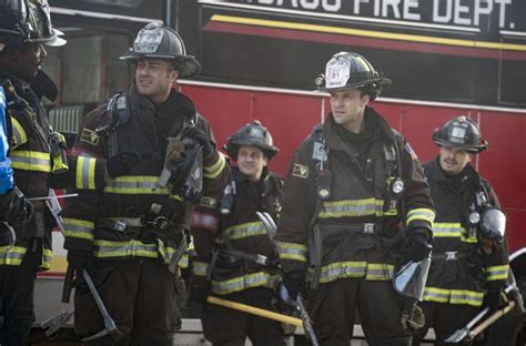 Chicago fire returns to nbc for season 8 (2019). How to watch Chicago Fire Season 6, Episode 11 live: Law ...