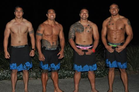 Pinterest Samoan Men Polynesian Men Hawaiian Men