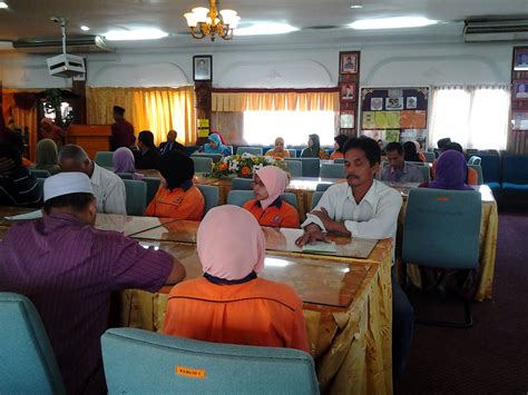 Kv merupakan institusi pengajian yang menerapkan pembelajaran. PANITIA PENDIDIKAN ISLAM KOLEJ VOKASIONAL KUALA KRAI