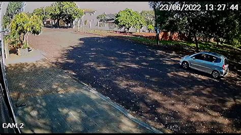 Vídeo Mostra Momento Em Que Carro E Moto Se Envolvem Em Colisão Na Rua Maranhão Vídeo Dailymotion