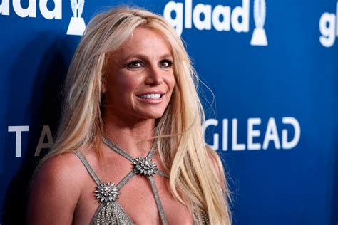 Ongi kõik Britney Spears lõpetab esinemise