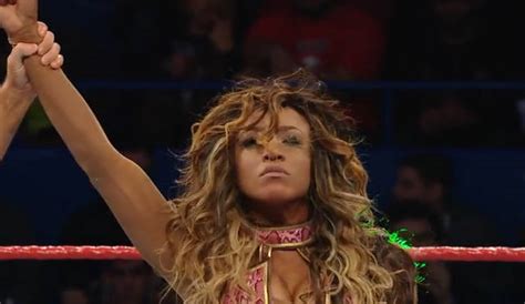 Alicia Fox Gets Engaged To Babefriend MANIA