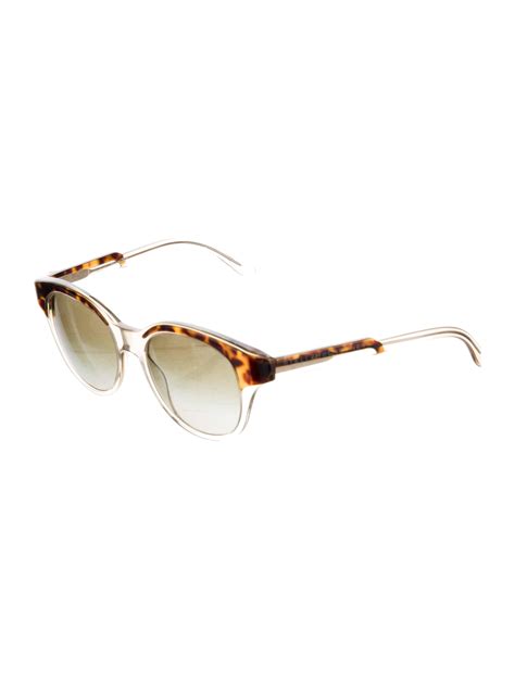 Stella Mccartney Gradient Lens Sunglasses Brown Sunglasses Accessories Stl34104 The Realreal