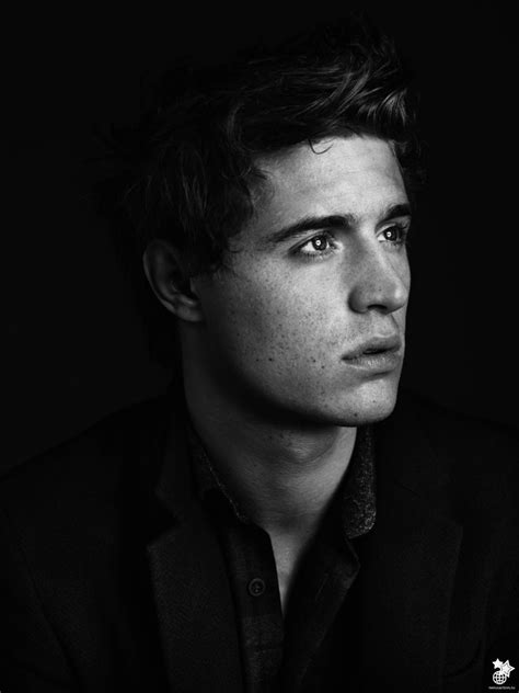 Max Irons Photo 124 Of 440 Pics Wallpaper Photo 673379 Theplace2