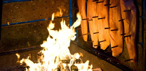 Una tecnica base per gustare il salmone, alimento principe per la dieta, adatto a tutti e in qualsiasi momento della giornata. Salmone affumicato calorie e valori nutrizionali | Project ...