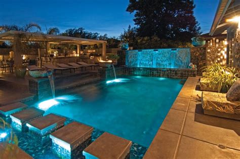 How To Turn Your Backyard Pool Into The Happiest Backyard In Florida Premier Pools And Spas