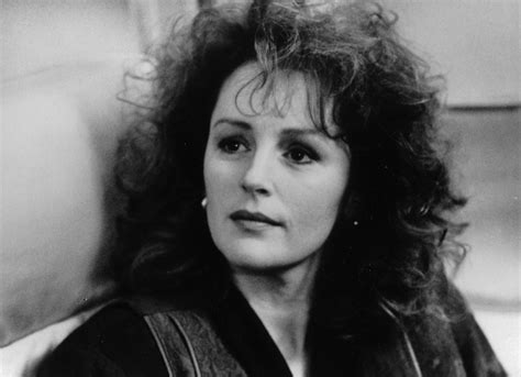 Die hard 4:tv times recently spoke with actress bonnie bedelia about reprising her role as 'holly mcclane' in the proposed 4th die hard film. Die Hard - Bonnie Bedelia Photo (26395129) - Fanpop