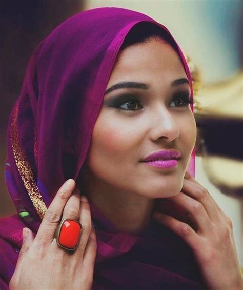 Somali Model Jawahir Modern Hijab Fashion India Fashion Colorful